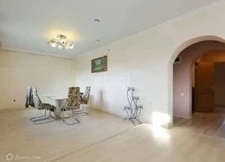 Продается дом, 200 м2, поселок Багратионово, Луговая улица