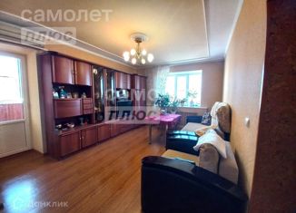 Двухкомнатная квартира на продажу, 60.9 м2, Астраханская область, Боевая улица, 72к3