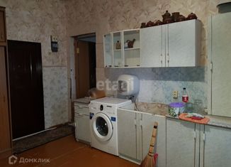 Продам 3-ком. квартиру, 60 м2, Новый Оскол, Дорожная улица