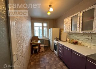 Продаю 3-комнатную квартиру, 67 м2, Томская область, поселок Светлый, 2