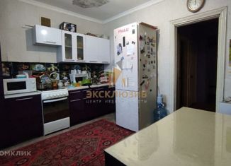 3-комнатная квартира на продажу, 70 м2, рабочий посёлок Жатай, Комсомольская улица, 23