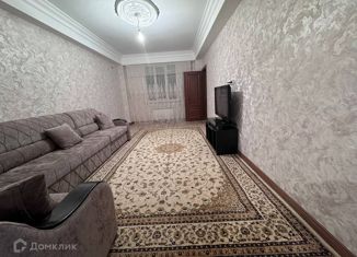 Сдам 2-комнатную квартиру, 80 м2, Дагестан, улица Хаджи Булача, 21Г