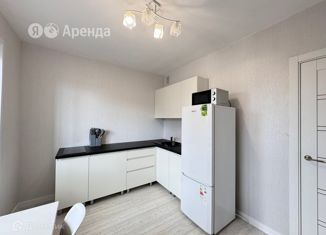 1-комнатная квартира в аренду, 39 м2, Новосибирск, улица Стофато, 5