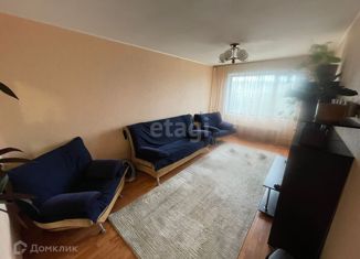 Продается 4-комнатная квартира, 83 м2, Челябинск, улица Салавата Юлаева, 15А