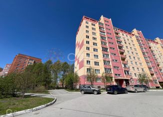 Продается 1-комнатная квартира, 32.6 м2, Новосибирск, улица Ключ-Камышенское Плато, 20