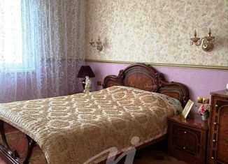 Продаю 3-ком. квартиру, 62.3 м2, Москва, улица Корнейчука, 32, улица Корнейчука