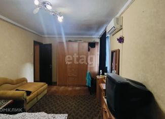 Продается двухкомнатная квартира, 47.5 м2, Крым, улица Кривошты, 25