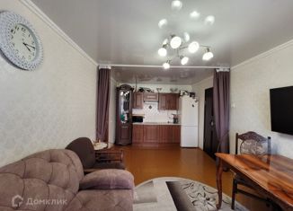 Продается трехкомнатная квартира, 52 м2, Краснодар, улица имени Тургенева, 148/1, Фестивальный микрорайон