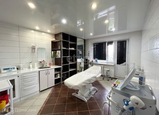 Продам офис, 147.5 м2, Новый Уренгой, улица 26-го съезда КПСС