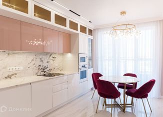 Продаю 3-ком. квартиру, 95.8 м2, Казань, улица Аметьевская Магистраль, 18к1, ЖК Легенда