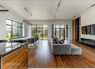 Продаю дом, 545 м2, коттеджный поселок Монтевиль