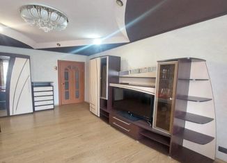 Продажа четырехкомнатной квартиры, 541 м2, Находка, улица Пирогова, 60А