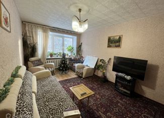 Продам 2-комнатную квартиру, 42.9 м2, Ижевск, улица Ворошилова, 27, жилой район Автопроизводство