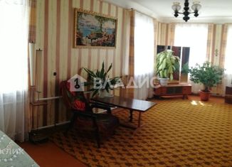 Продам 2-комнатную квартиру, 56 м2, Сухиничи, улица Ленина, 62