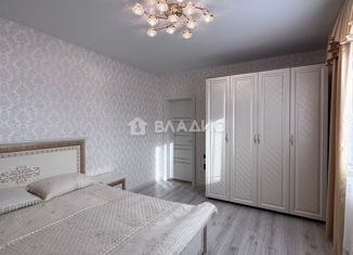 Продаю дом, 183.3 м2, поселок городского типа Уруссу, улица Михаила Литвинова, 18