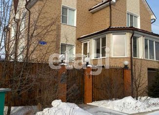 Продам дом, 360 м2, Сосновоборск