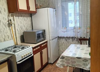 Сдается 2-ком. квартира, 44 м2, Татарстан, улица Бызова, 7