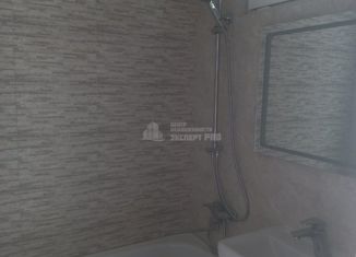 4-ком. квартира на продажу, 100 м2, село Строгоновка, Лечебная улица, 3