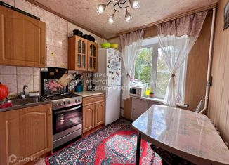 Продам 2-ком. квартиру, 46 м2, Рыбное, Электротяговая улица, 14