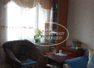 Продается 1-комнатная квартира, 37.1 м2, Глазов, улица МОПРа, 35