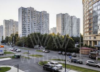 Продаю 3-ком. квартиру, 72.9 м2, Москва, метро Калужская, улица Академика Челомея, 1А