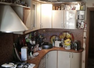 Продажа 3-ком. квартиры, 63.7 м2, Нижний Новгород, метро Стрелка, улица Сергея Акимова, 20