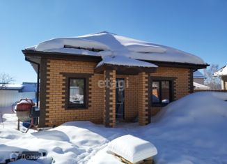 Продаю дом, 110 м2, поселок Туринский, улица Строителей