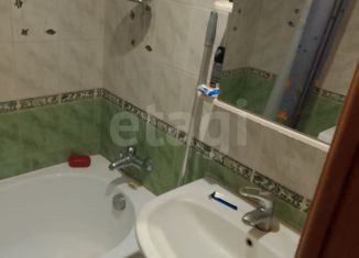 Двухкомнатная квартира на продажу, 55.2 м2, Когалым, Ленинградская улица, 41