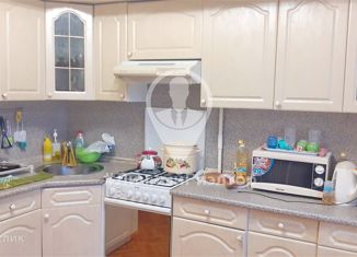 Продаю 4-комнатную квартиру, 82 м2, Рязань, улица Сельских Строителей, 5В, район Недостоево