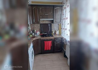 Продажа 4-комнатной квартиры, 58 м2, Людиново, улица Маяковского, 1