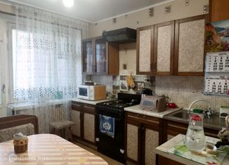 Продается четырехкомнатная квартира, 87.1 м2, Старый Оскол, микрорайон Дубрава, квартал 2, 3