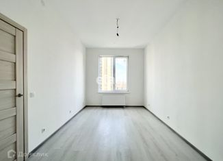 Продаю 1-ком. квартиру, 35 м2, Санкт-Петербург, ЖК Чистое Небо, Верхне-Каменская улица, 11к1