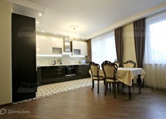 Аренда 3-ком. квартиры, 110 м2, Санкт-Петербург, Смоленская улица, 11к2, метро Фрунзенская