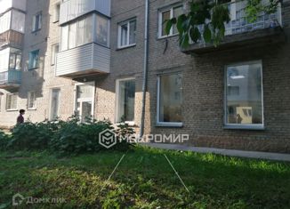 Продам однокомнатную квартиру, 31.9 м2, Новосибирск, улица Чехова, 142, улица Чехова