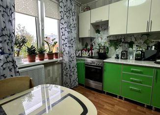 Продам 2-комнатную квартиру, 48 м2, Нижнекамск, проспект Химиков, 25