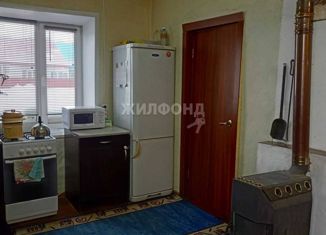 Продается 2-ком. квартира, 29.7 м2, поселок Маяк, Октябрьская улица, 1