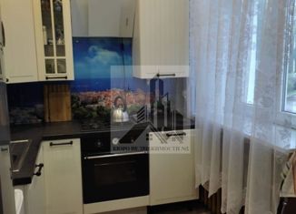 Продажа 2-комнатной квартиры, 68.7 м2, Бокситогорск, Дымское шоссе, 2