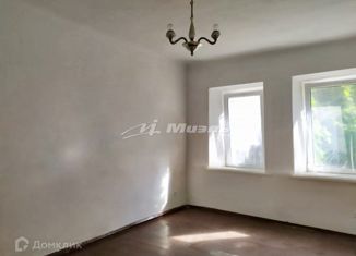Продам 2-комнатную квартиру, 44.1 м2, Симферополь, улица Пушкина, 25, Центральный район