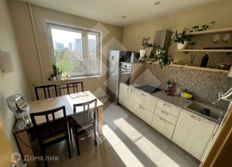 Продаю 2-ком. квартиру, 54 м2, Москва, улица Полины Осипенко, 22к1, улица Полины Осипенко