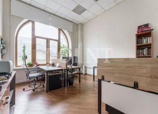 Продаю офис, 1703 м2, Москва, улица Кузнецкий Мост, 4/3с1, метро Театральная