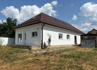 Продается дом, 185.7 м2, посёлок городского типа Яблоновский, улица Чапаева