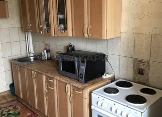 Сдается трехкомнатная квартира, 75 м2, Красноярск, Вербная улица, 4, Октябрьский район