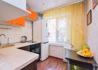 Продам 2-ком. квартиру, 43.5 м2, Новосибирск, улица Тургенева, 227, улица Тургенева