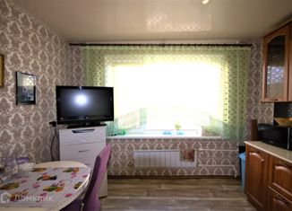 Сдается двухкомнатная квартира, 46.6 м2, Пыть-Ях, 5-й микрорайон, 10/1