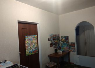 Продаю 2-ком. квартиру, 39.2 м2, Крымск, улица Ленина, 176