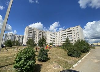 Трехкомнатная квартира на продажу, 67.3 м2, Кольчугино, улица Ломако, 18