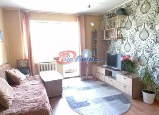 Продаю однокомнатную квартиру, 30 м2, Магнитогорск, улица Салтыкова-Щедрина, 2