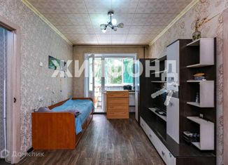 Продается 4-ком. квартира, 70.8 м2, Новосибирск, улица 25 лет Октября, 11, улица 25 лет Октября