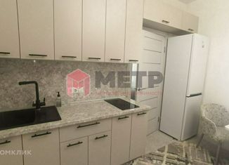 Продаю однокомнатную квартиру, 30 м2, Севастополь, улица Ленина, 32Б