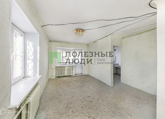 Продаю однокомнатную квартиру, 30.8 м2, Челябинская область, улица Доватора, 42